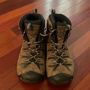 Keen Mens Hiking Boots